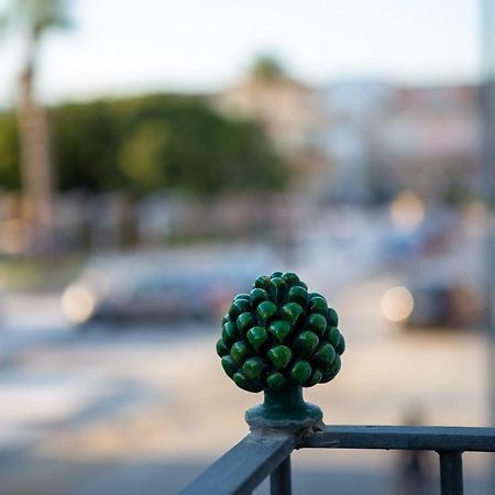 La Casetta - Rooms & Garden ซานเฟอร์ดินานโด ภายนอก รูปภาพ