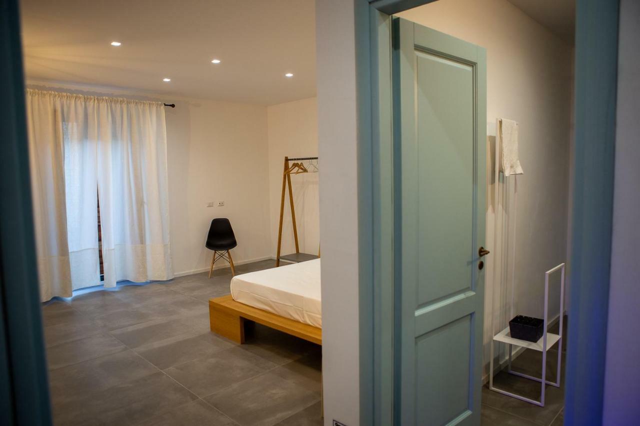 La Casetta - Rooms & Garden ซานเฟอร์ดินานโด ภายนอก รูปภาพ